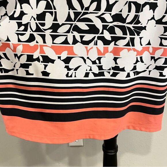 Emma & Michelle Floral long sleeve Dress size large - Picture 6 of 14